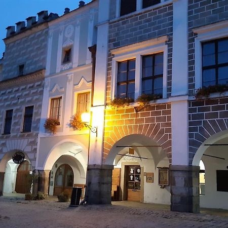 Hotel Ubytovani U Seniglu Telč Esterno foto