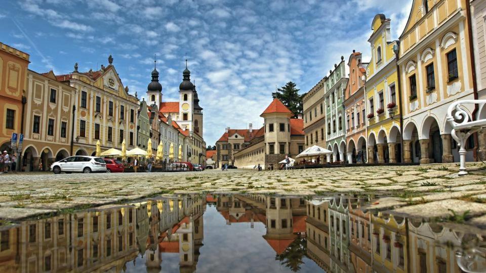 Hotel Ubytovani U Seniglu Telč Esterno foto